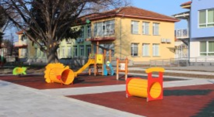 По новите правила е проведено първото за 2021 класиране за прием на деца в детските градини и детските ясли в Пловдив
